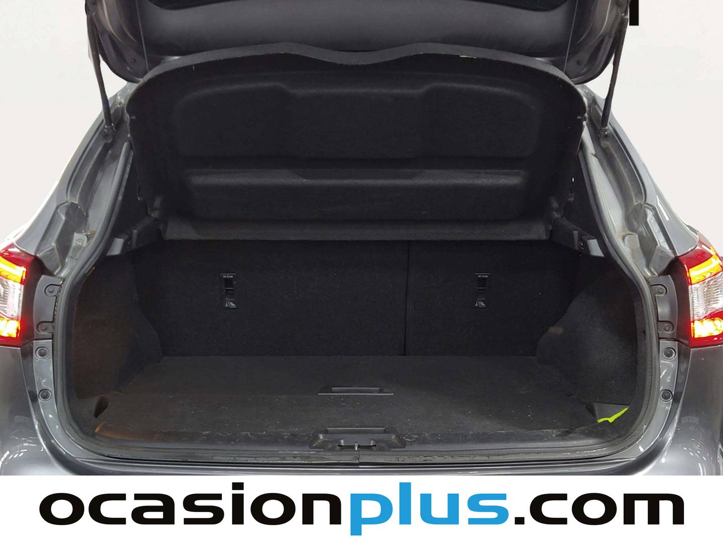Fotos maletero Nissan QASHQAI Nissan Qashqai 1.2 DIG-T S&S 360 S 4x2 (115 CV)