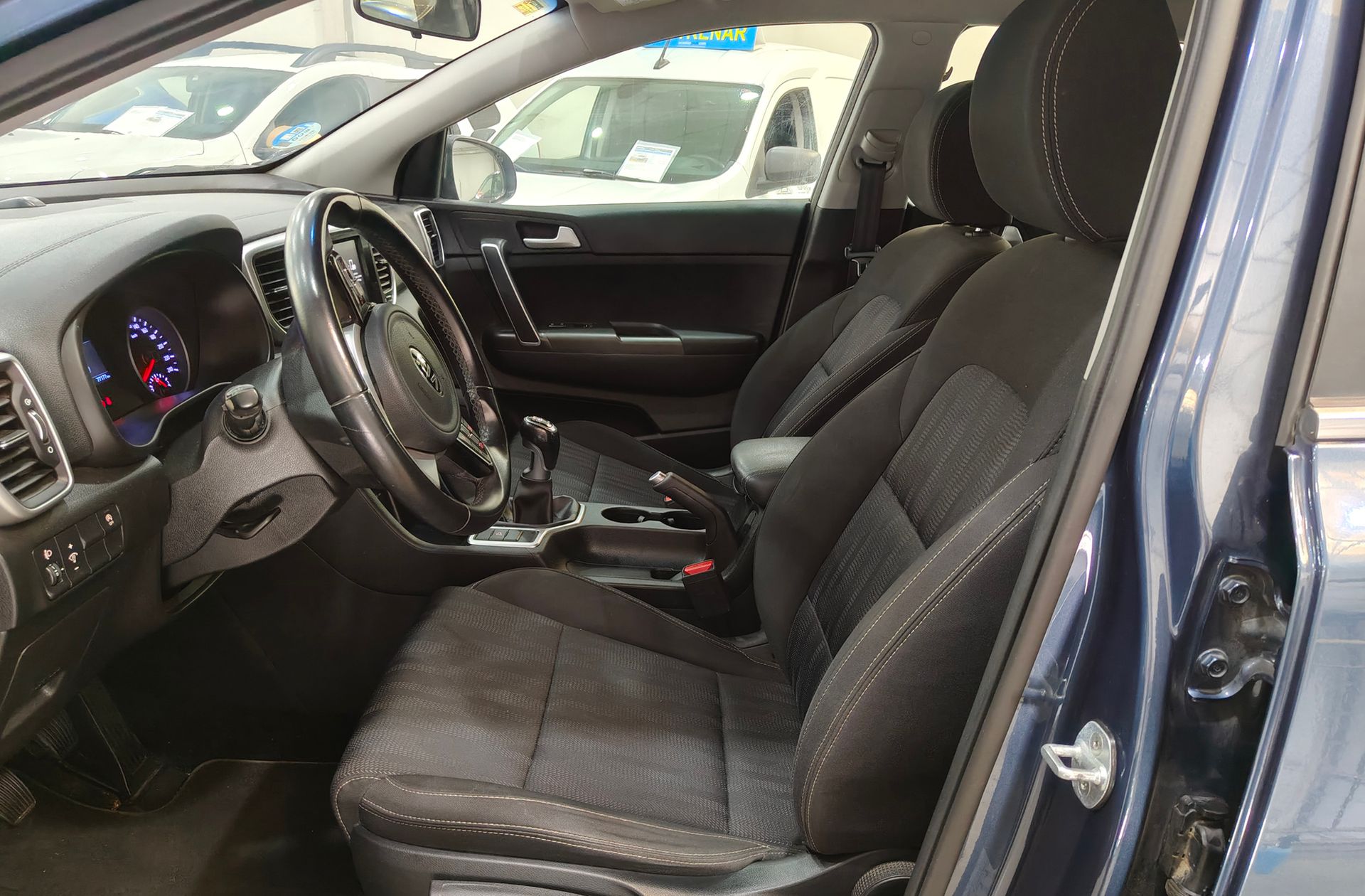 Kia Sportage 1.6 MHEV Concept 4x2 - foto 10
