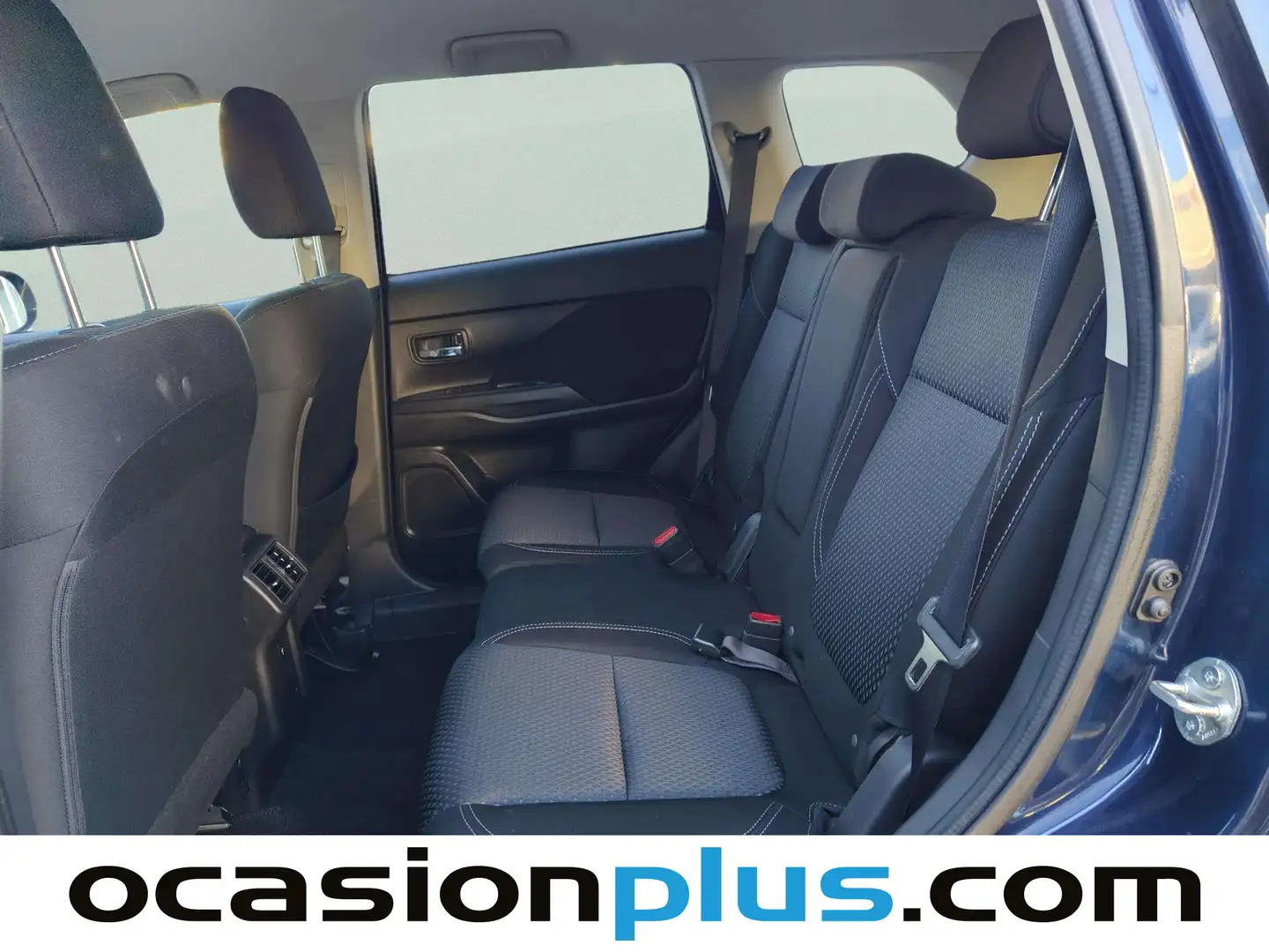 Foto Mitsubishi Outlander Mitsubishi Outlander 200 MPI Motion 2WD CVT (150 CV)