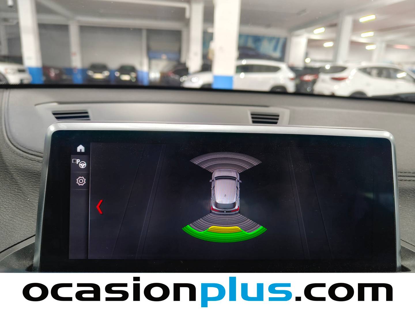 Equipamiento del BMW X2 BMW X2 sDrive18d Business (150 CV)