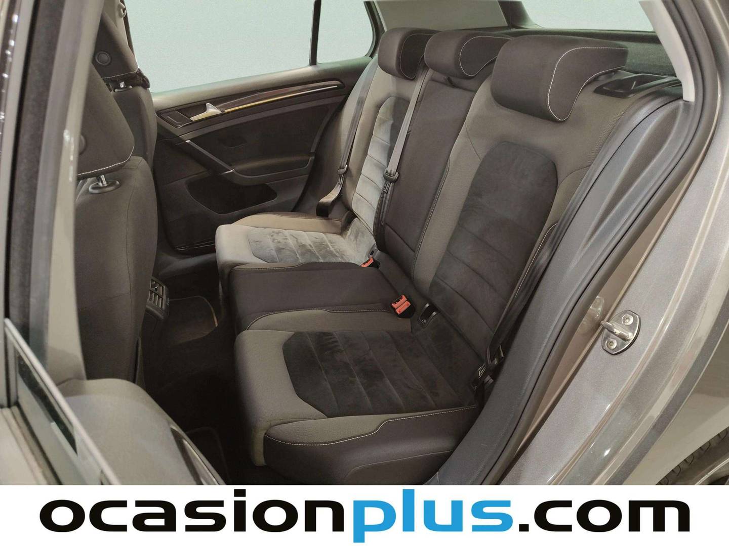 Foto asientos traseros Volkswagen Golf Volkswagen Golf Sport 1.6 TDI BMT (105 CV) Pack R-Line