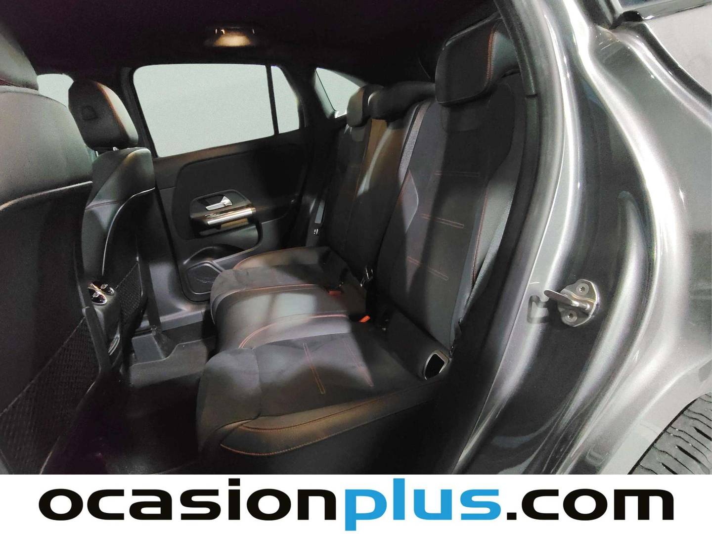 Foto asientos traseros Mercedes GLA Mercedes GLA 200 (163 CV)
