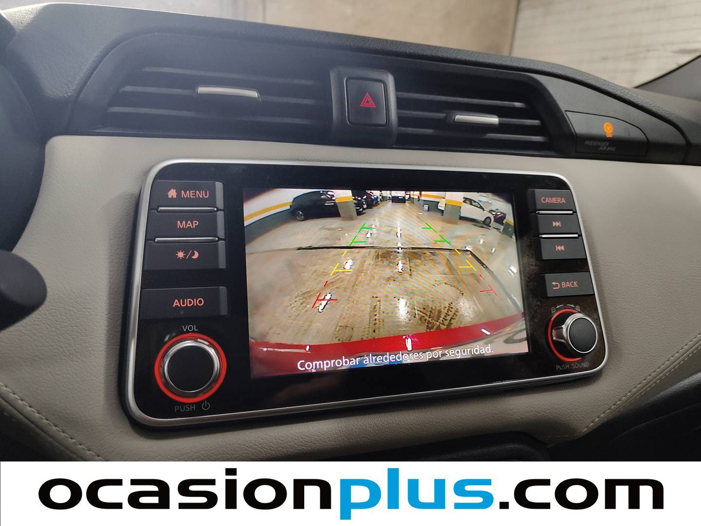 Equipamiento del Nissan Micra Nissan Micra IG-T N-Connecta CVT (100 CV)