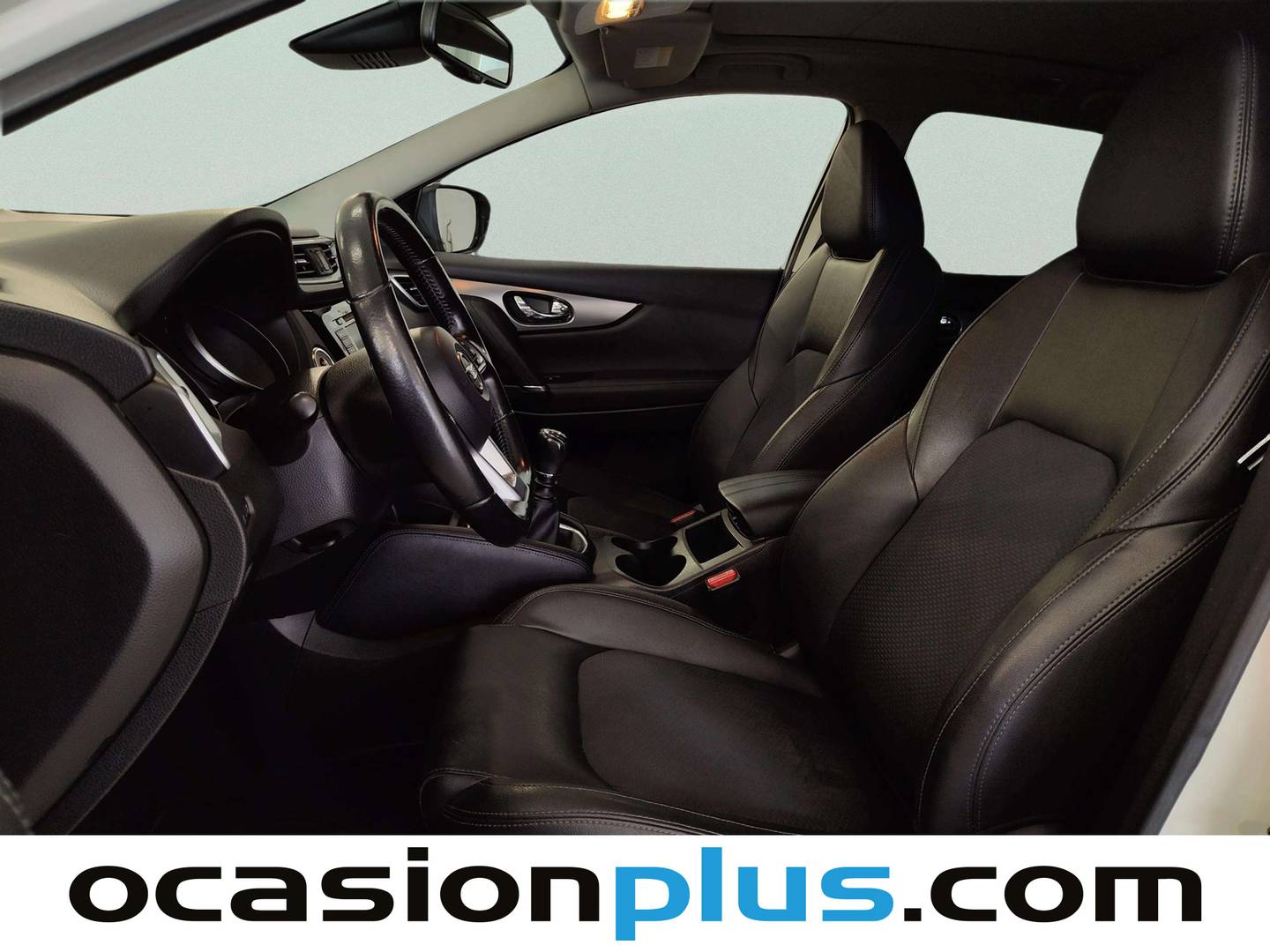 Foto asientos delanteros Nissan QASHQAI Nissan Qashqai DIG-T 140 Tekna 4x2 (140 CV)
