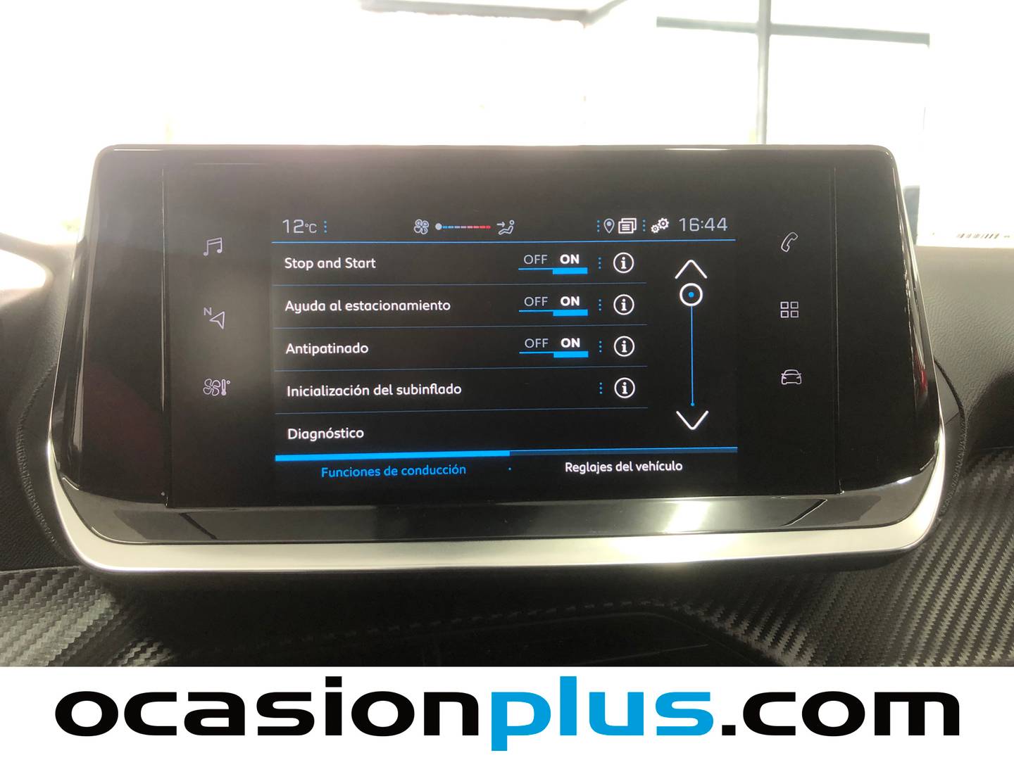 Foto Peugeot 2008 Peugeot 2008 Puretech 100 S&S Active Pack  (100 CV)