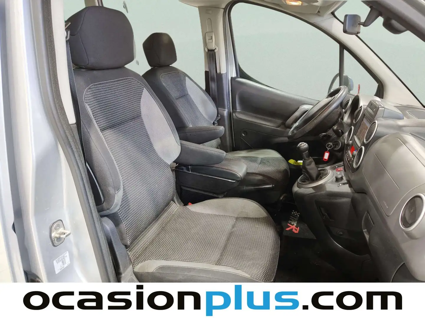 Foto Peugeot Partner Peugeot Partner Tepee Tepee BlueHDi 100 Outdoor (100 CV)