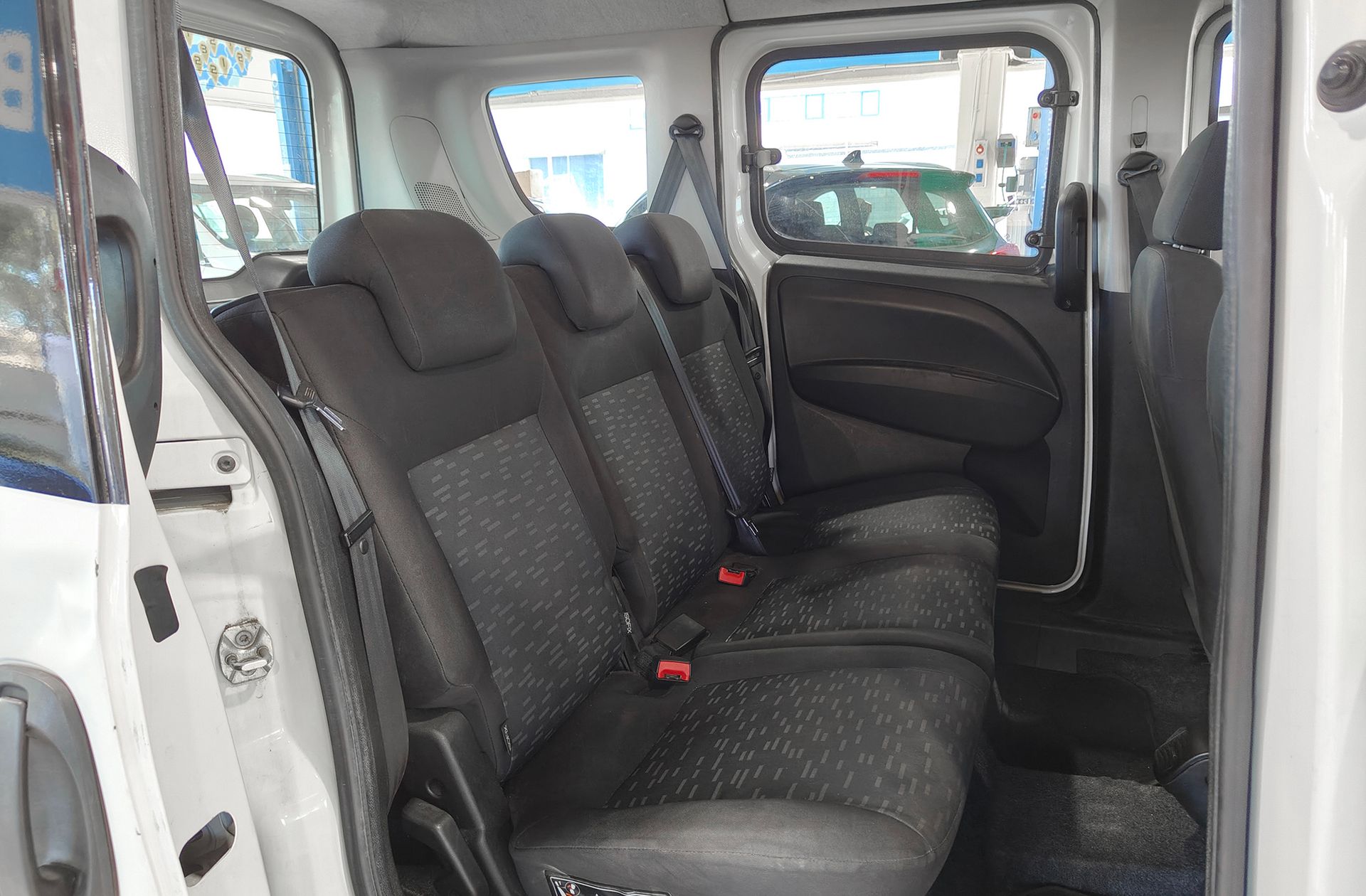 Opel Combo Tour 1.3 CDTI Tour Expression L1 H1 - foto 15