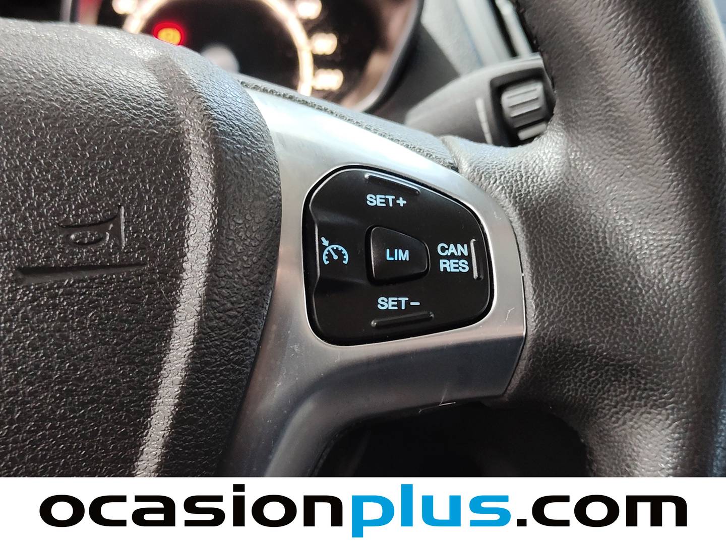 Foto Ford Tourneo Courier Ford Tourneo Courier 1.5 TDCi Trend (95 CV)