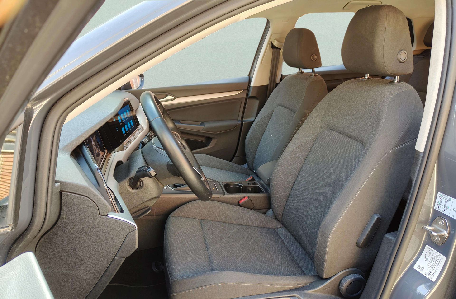 Volkswagen Golf Life 1.5 TSI - foto 10