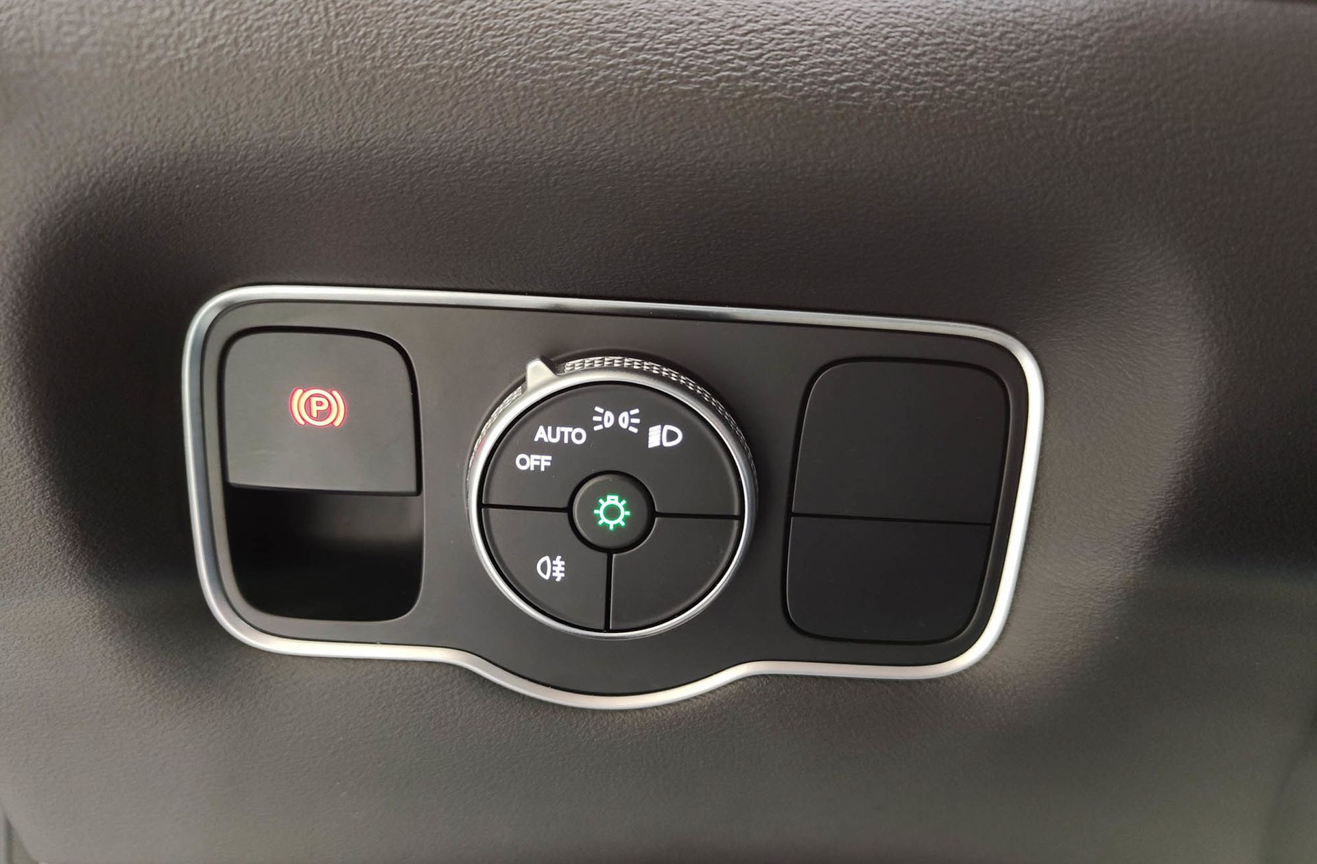 Ebro s800 1.6 T-GDi Premium DCT 7 plazas - foto 30