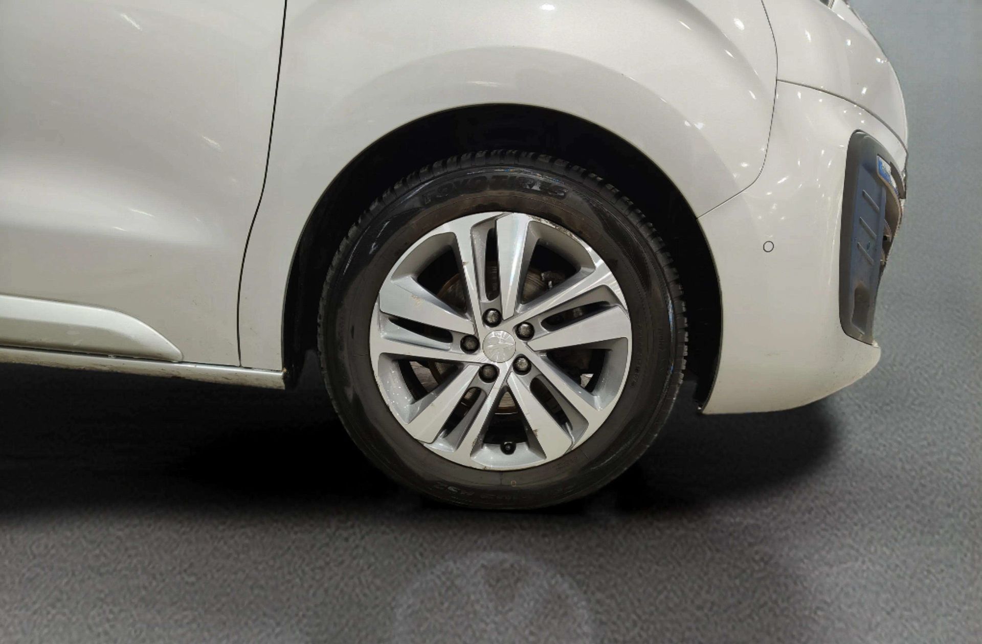 Peugeot Traveller BlueHDi 150 Active Standard - foto 31