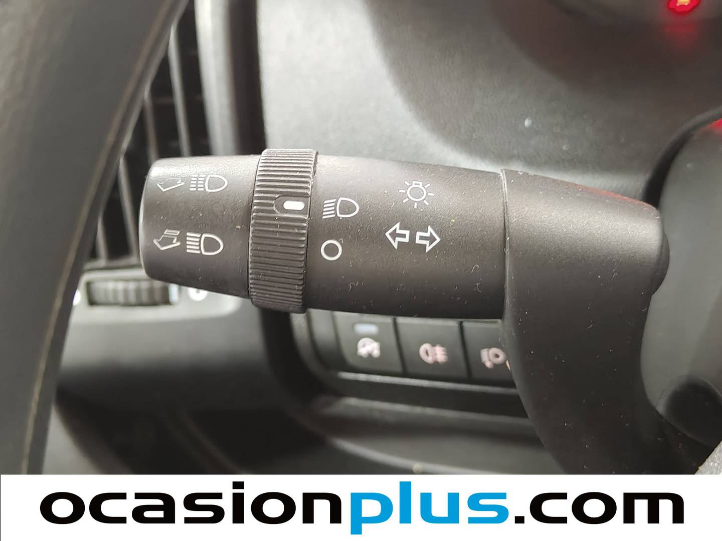 Foto Citroën Jumper Citroen Jumper Furgon BlueHDi 140 35 L3H3 (140 CV)