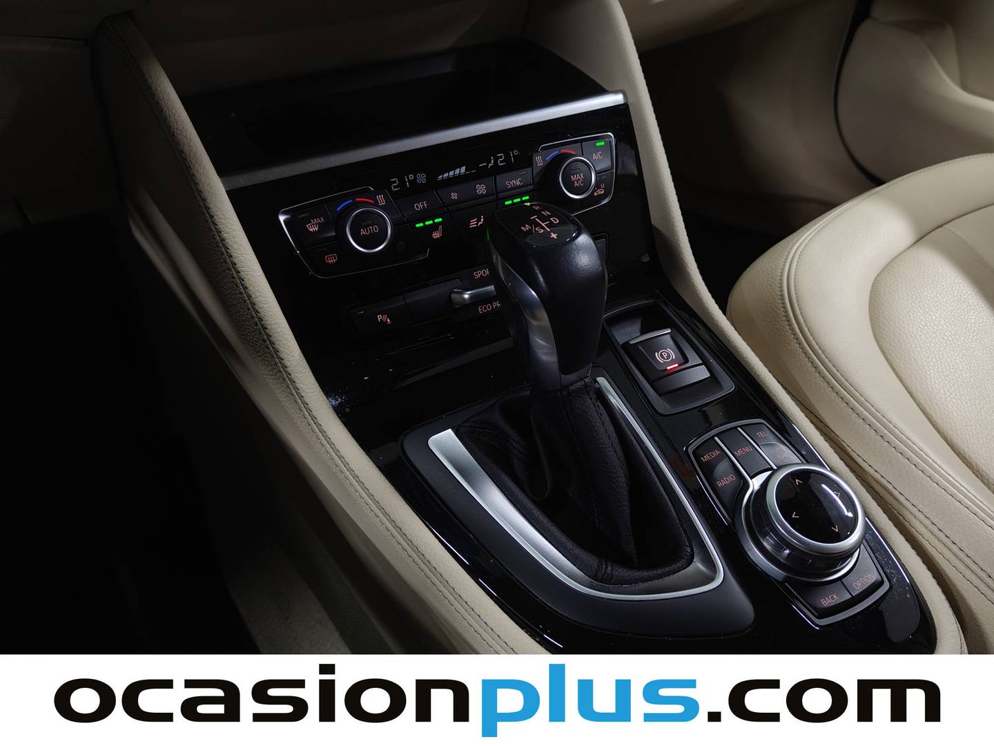 Foto BMW Serie 2 Active Tourer BMW Serie 2 218d Active Tourer (150 CV)