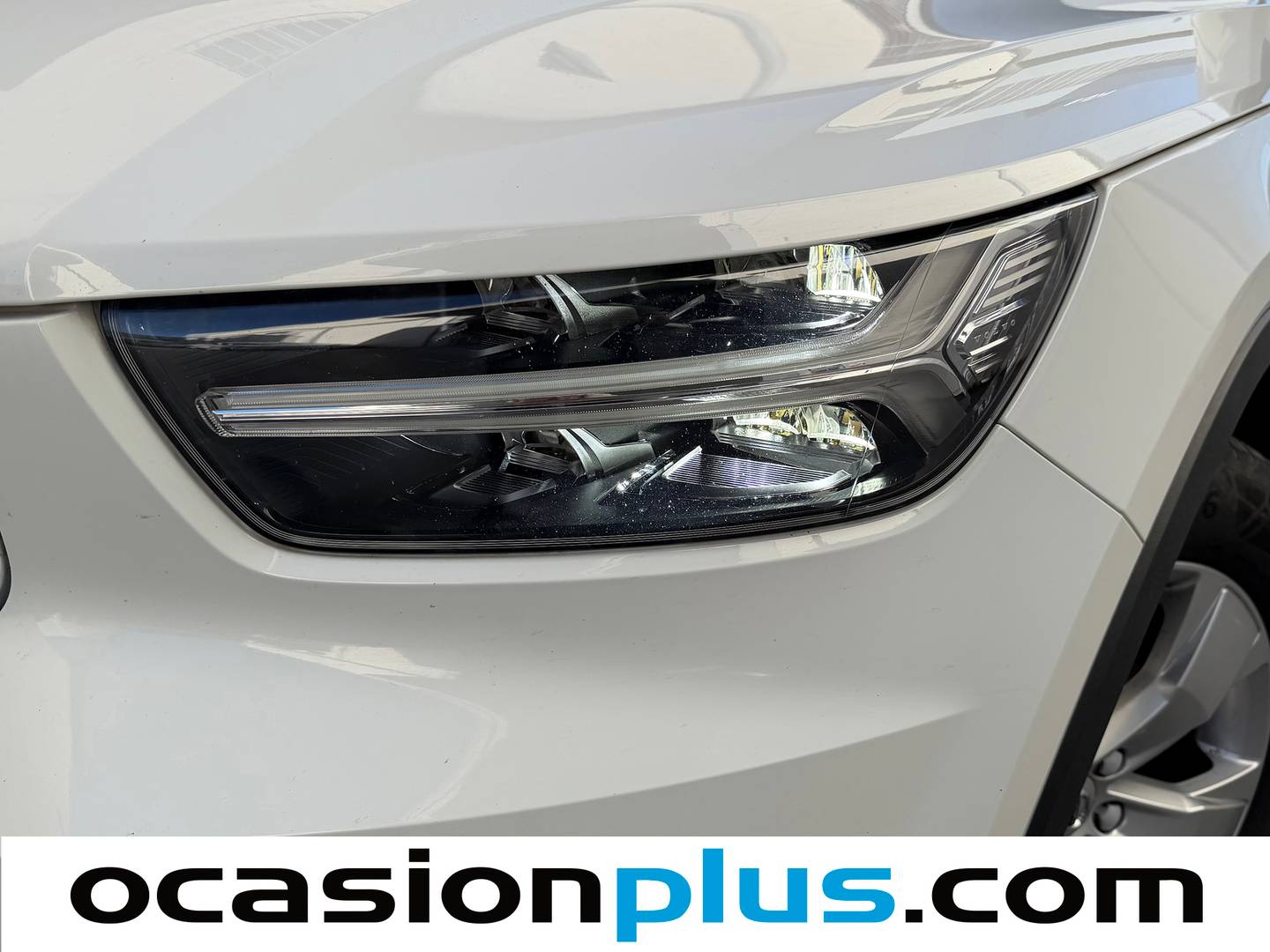 Extras del Volvo XC40 Volvo XC40 T4 Momentum Auto (190 CV)