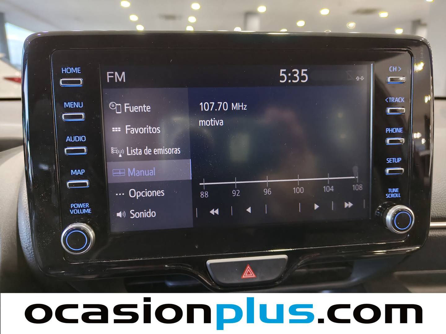 Foto Toyota Yaris Toyota Yaris 1.5 120H Style Plus (116 CV)