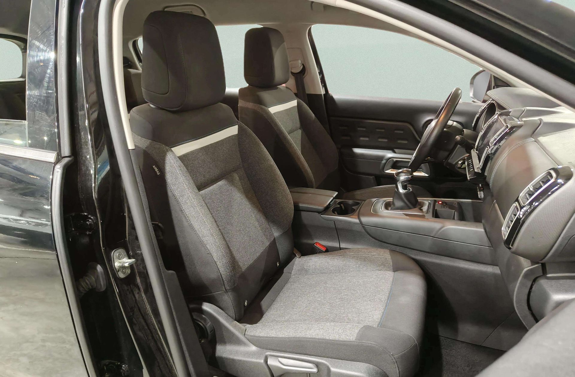 Citroën C5 Aircross PureTech 130 You - foto 18