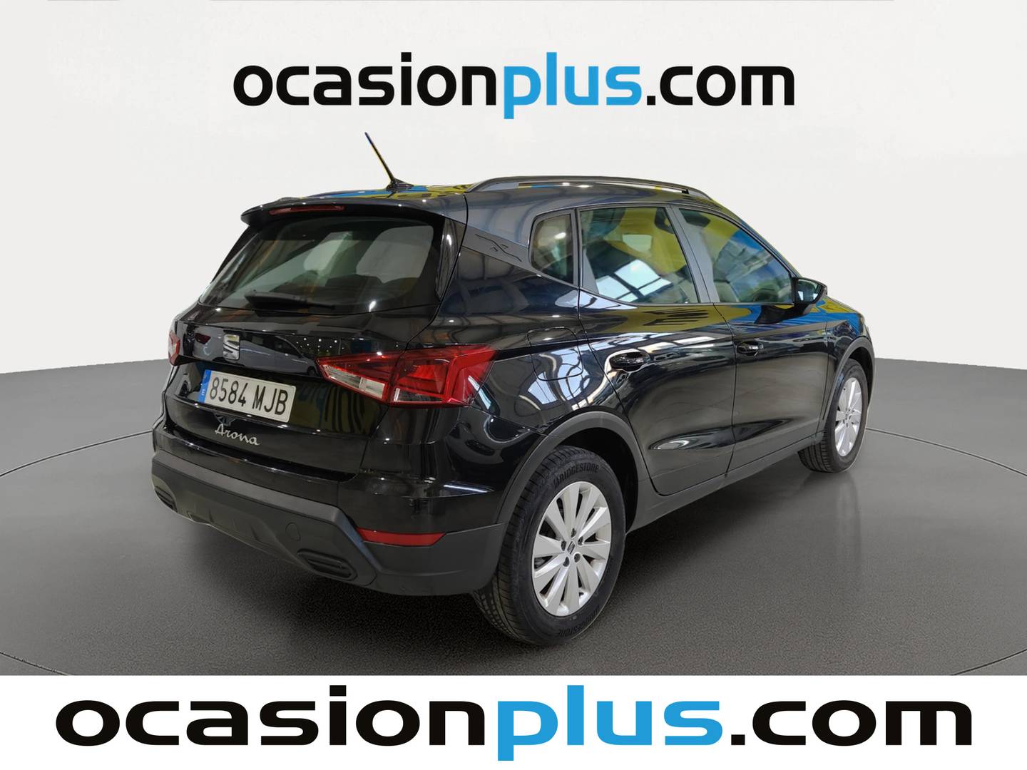 Foto trasera Seat Arona Seat Arona 1.0 TSI Style XL (110 CV) derecha