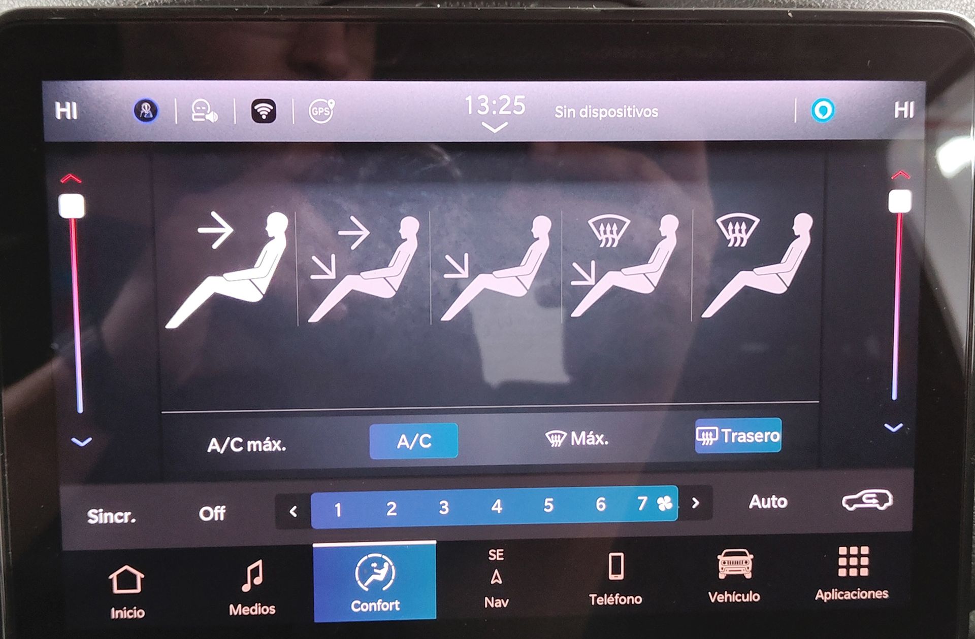 Jeep Renegade eHybrid 1.5 Limited ATX - foto 31