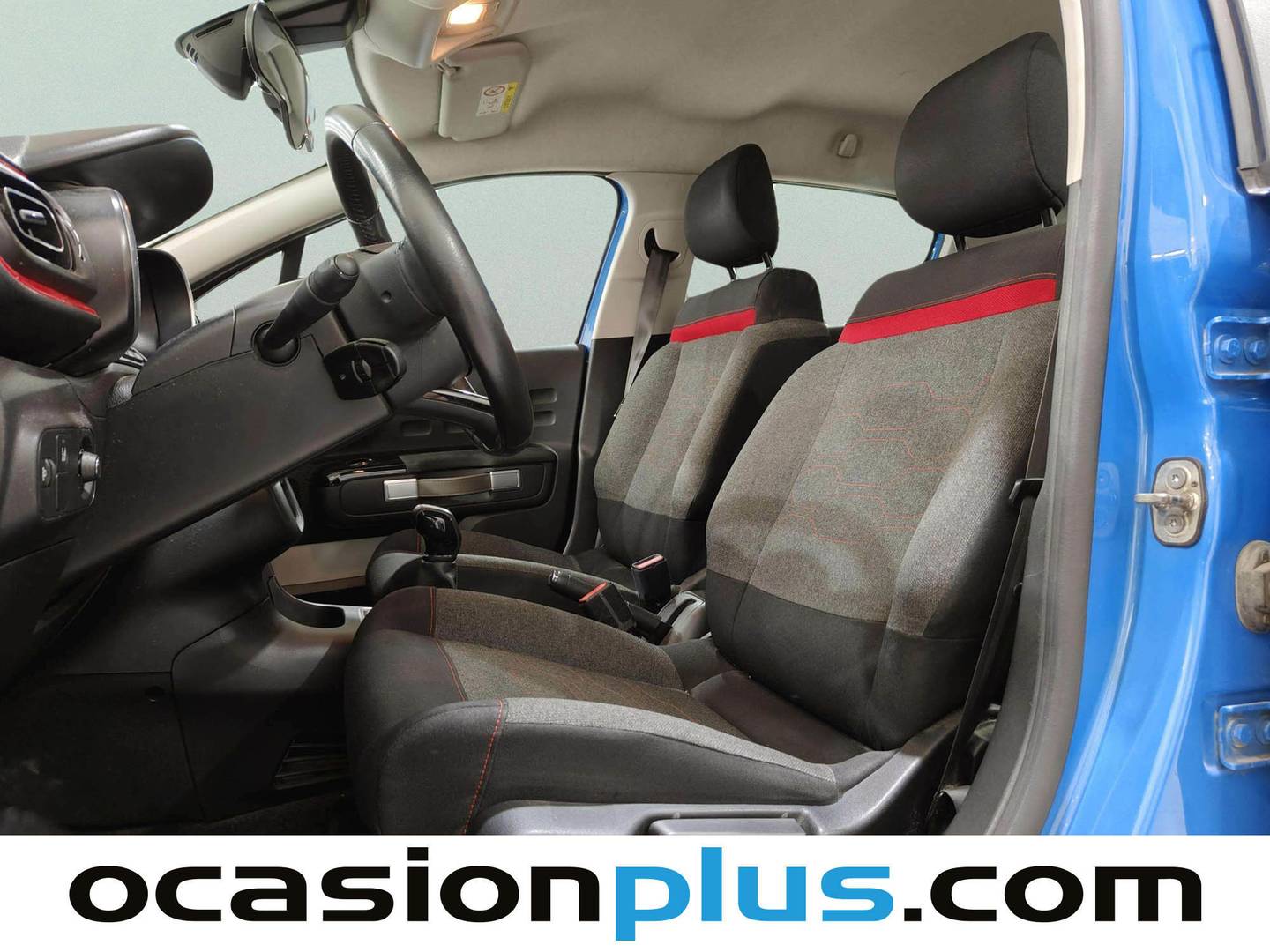 Foto asientos delanteros Citroën C3 Citroën C3 1.2 PureTech Feel (110 CV)