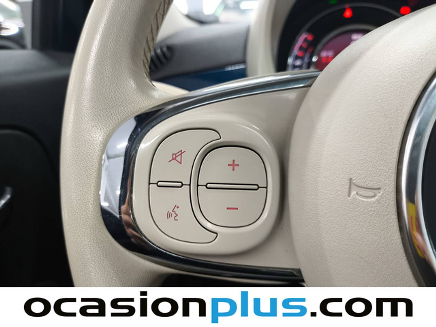 Fiat 500C Fiat 500C 1.0 Hybrid Dolcevita (70 CV) seminuevo