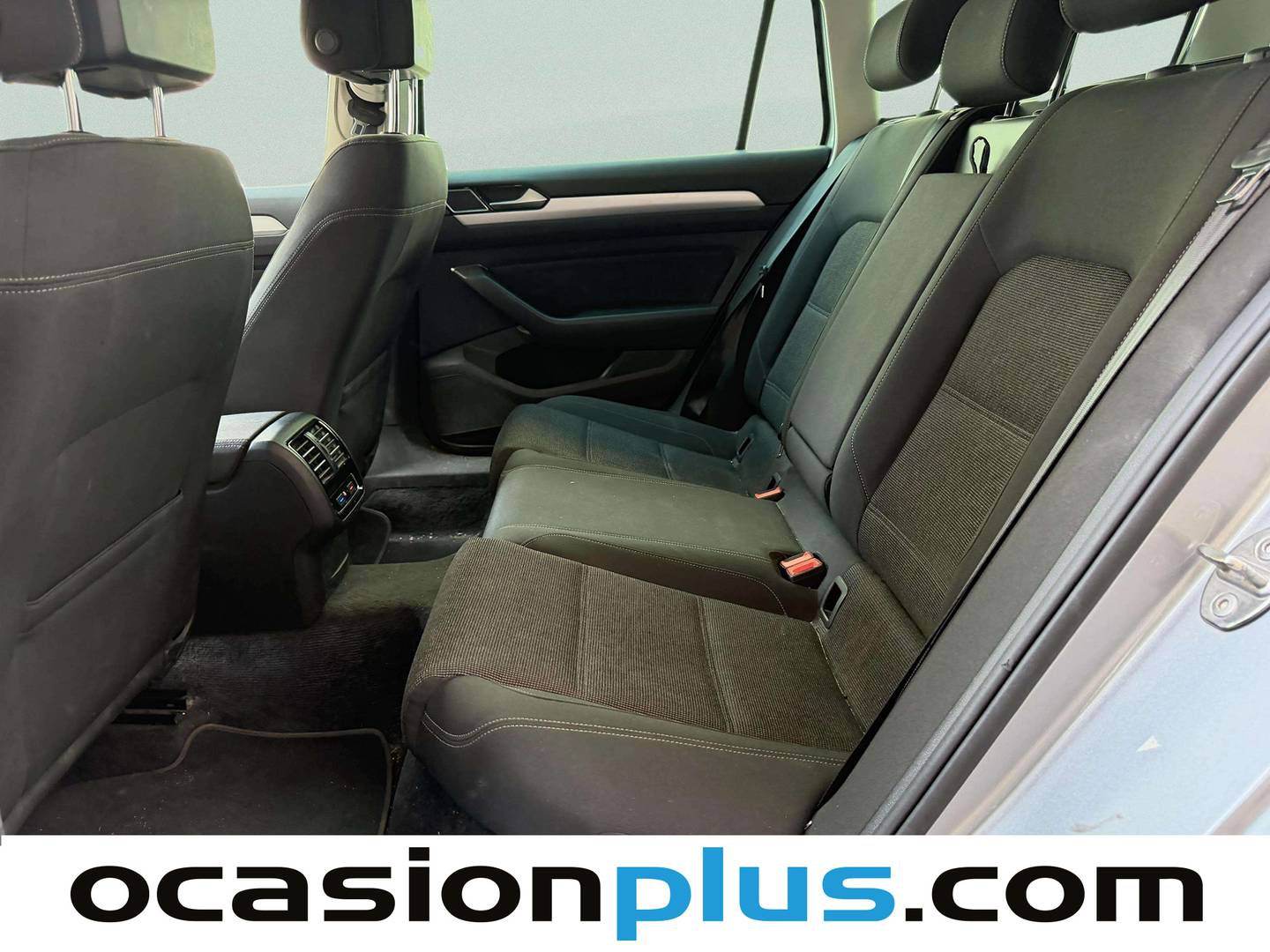 Foto asientos traseros Volkswagen Passat Volkswagen Passat Variant Advance 1.6 TDI (120 CV)