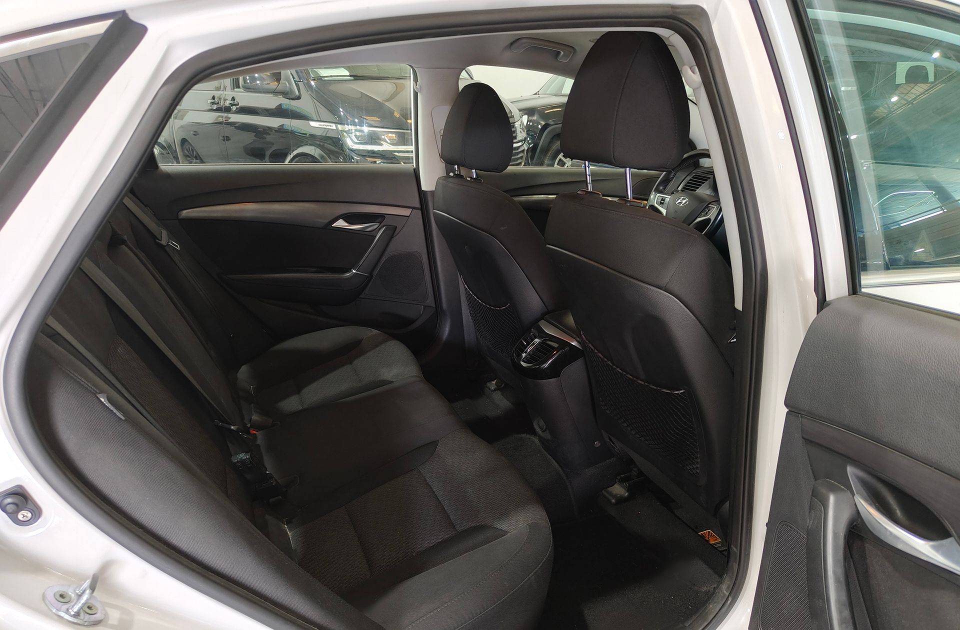 Hyundai i40 1.7 CRDi BlueDrive Tecno - foto 20