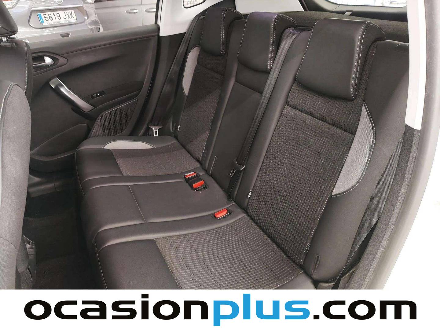 Foto asientos traseros Peugeot 2008 Peugeot 2008 PureTech 130 S&S Allure (130 CV)