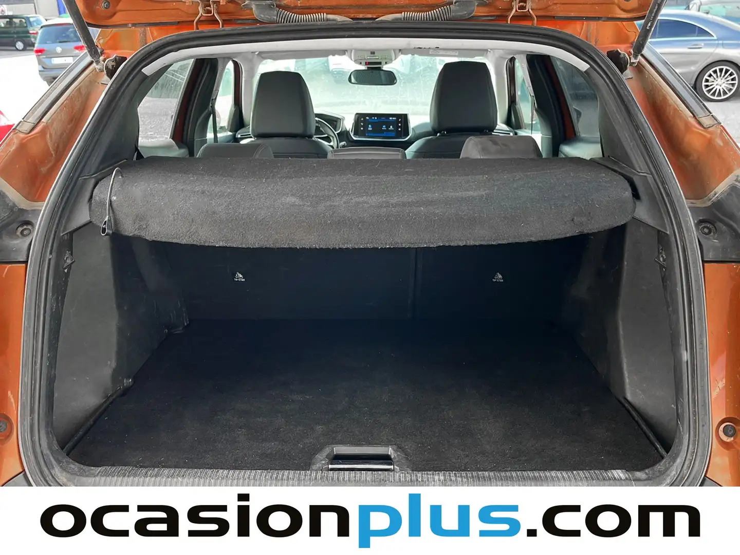 Foto Peugeot 2008 Peugeot 2008 BlueHDi 100 S&S Allure (100 CV)