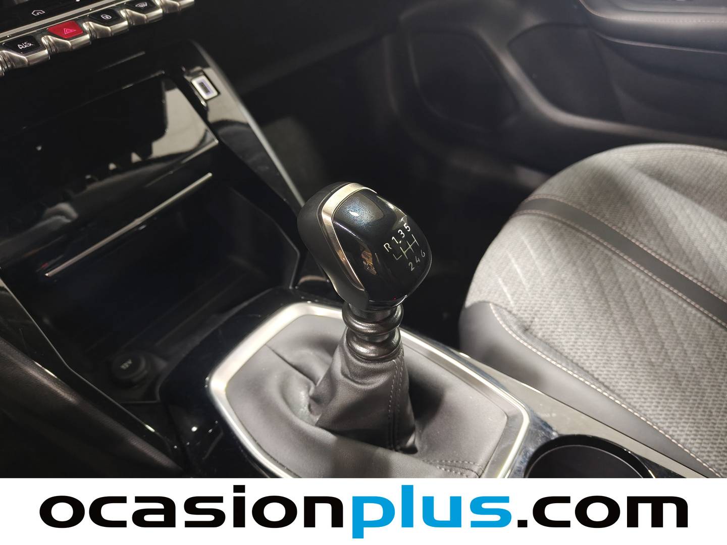 Foto Peugeot 208 Peugeot 208 PureTech 100 Allure  (100 CV)