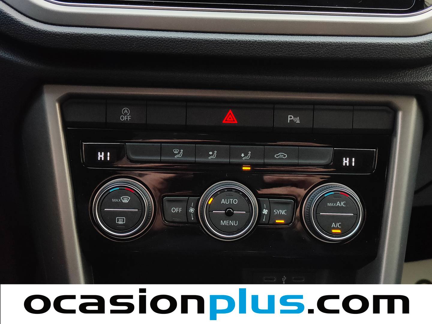 Foto Volkswagen T-Roc Volkswagen T-Roc Advance R-Line 2.0 TDI (115 CV)