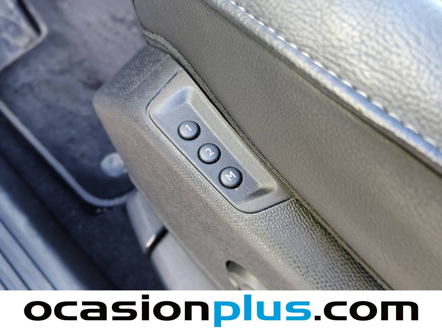 Paquetes del DS DS 7 DS DS7 BlueHDi 130 Rivoli Auto (130 CV)