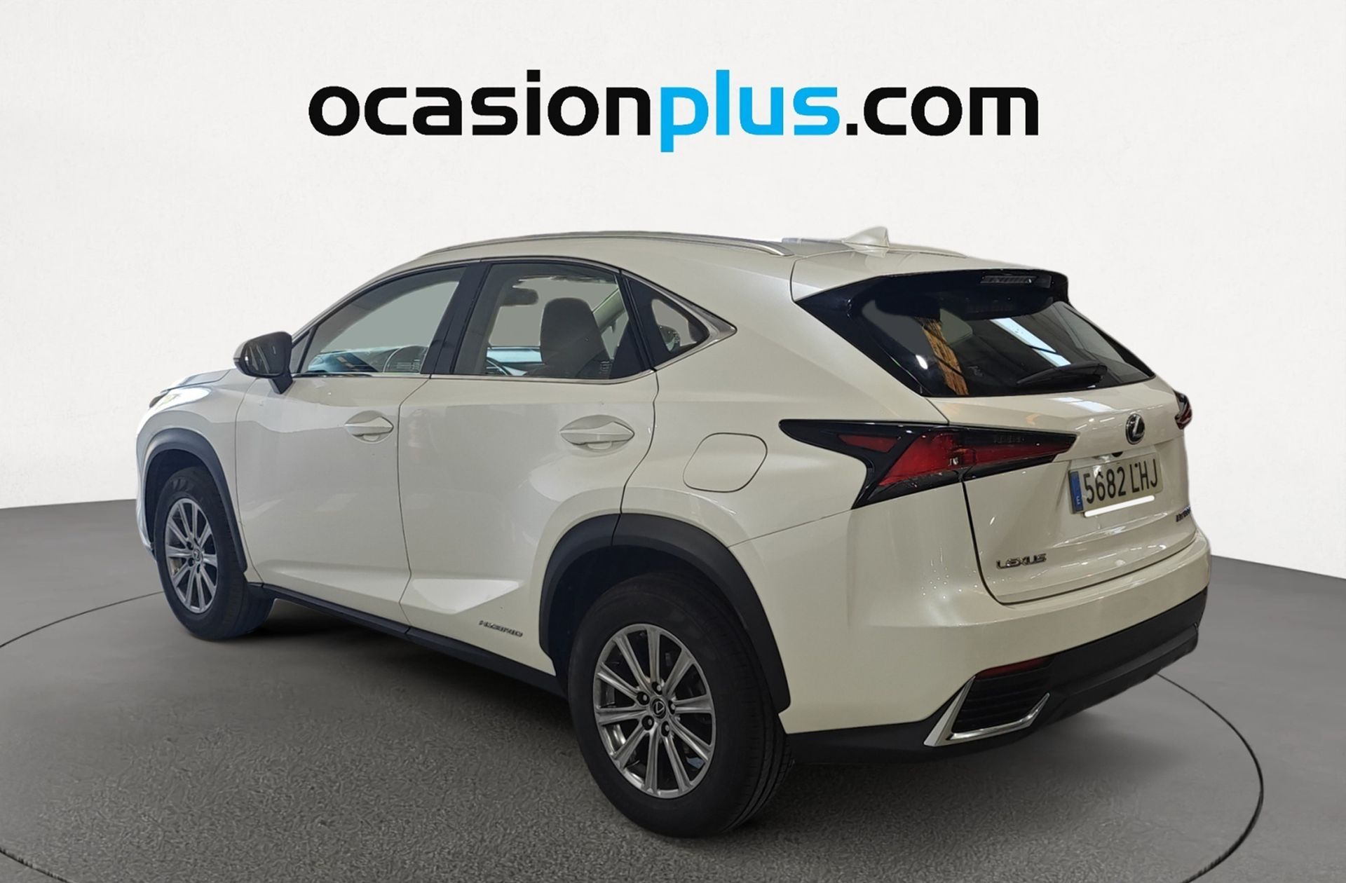 Lexus NX 300h Business 2WD - foto 3