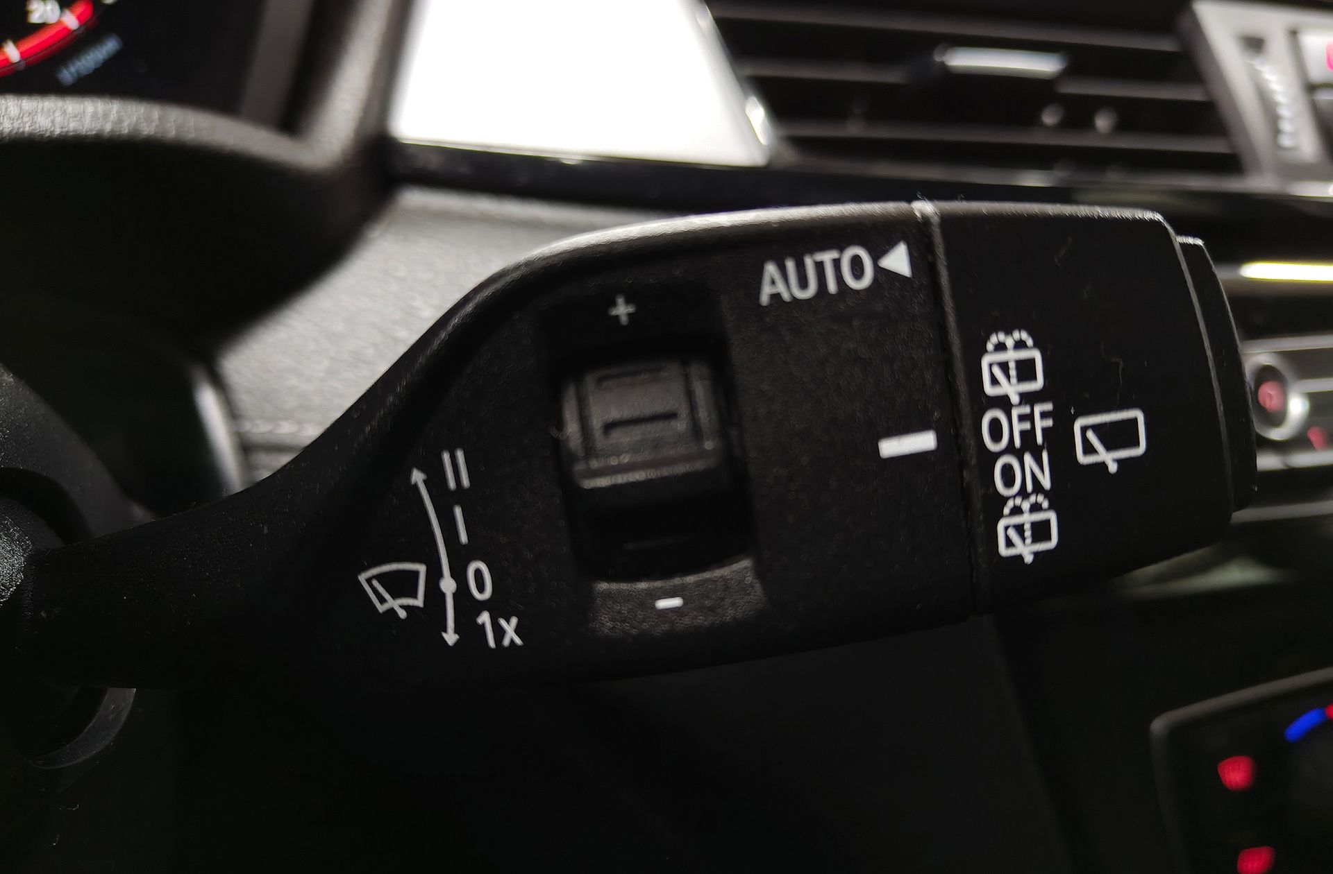 BMW X2 sDrive18d Pack M - foto 36