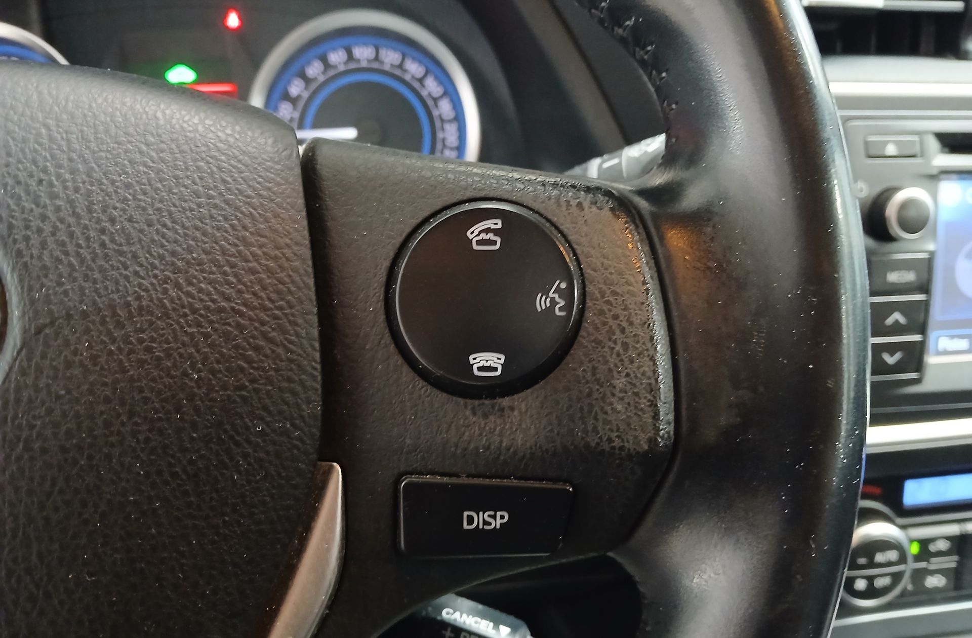 Toyota Auris 1.8 Hybrid Active - foto 23