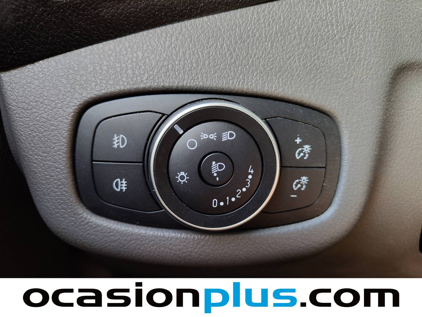 Ford Transit Connect Ford Transit Connect Kombi 1.5 TDCi Trend 230 L2 (120 CV) de segunda mano