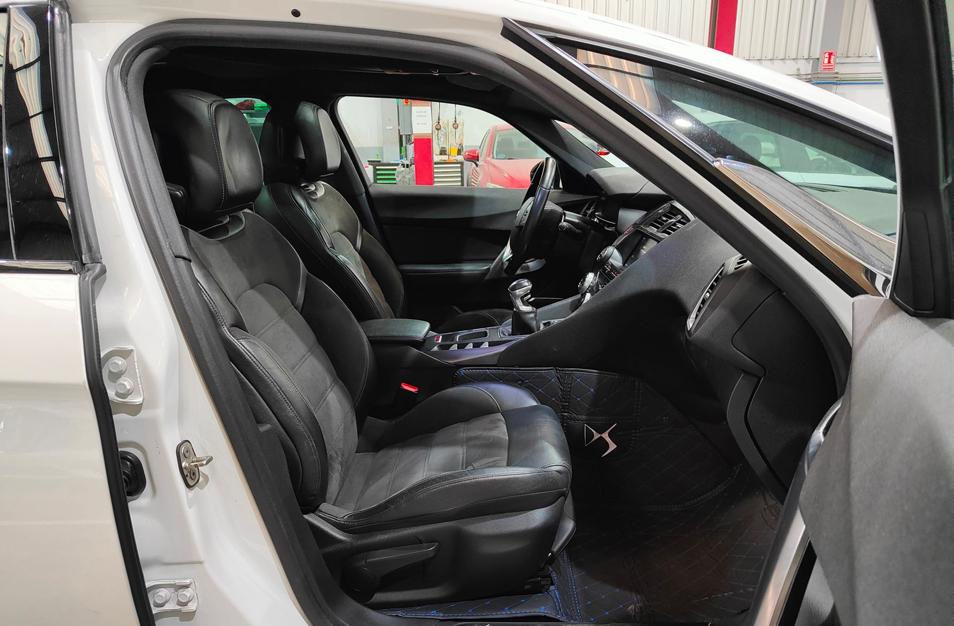 DS 5 BlueHDi 150 Style - foto 21