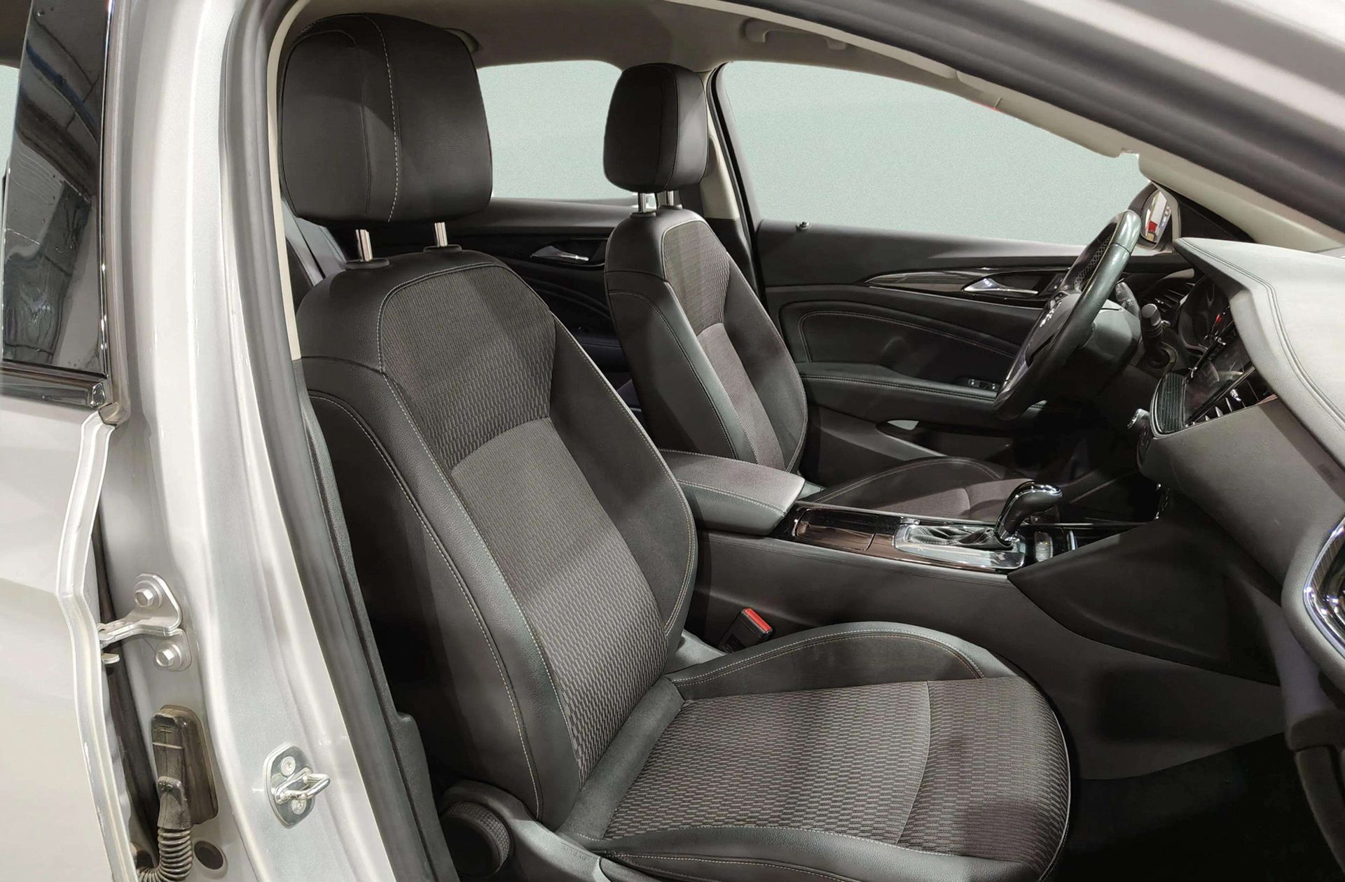 Opel Insignia GS 1.6 CDTi D Excellence - foto 18