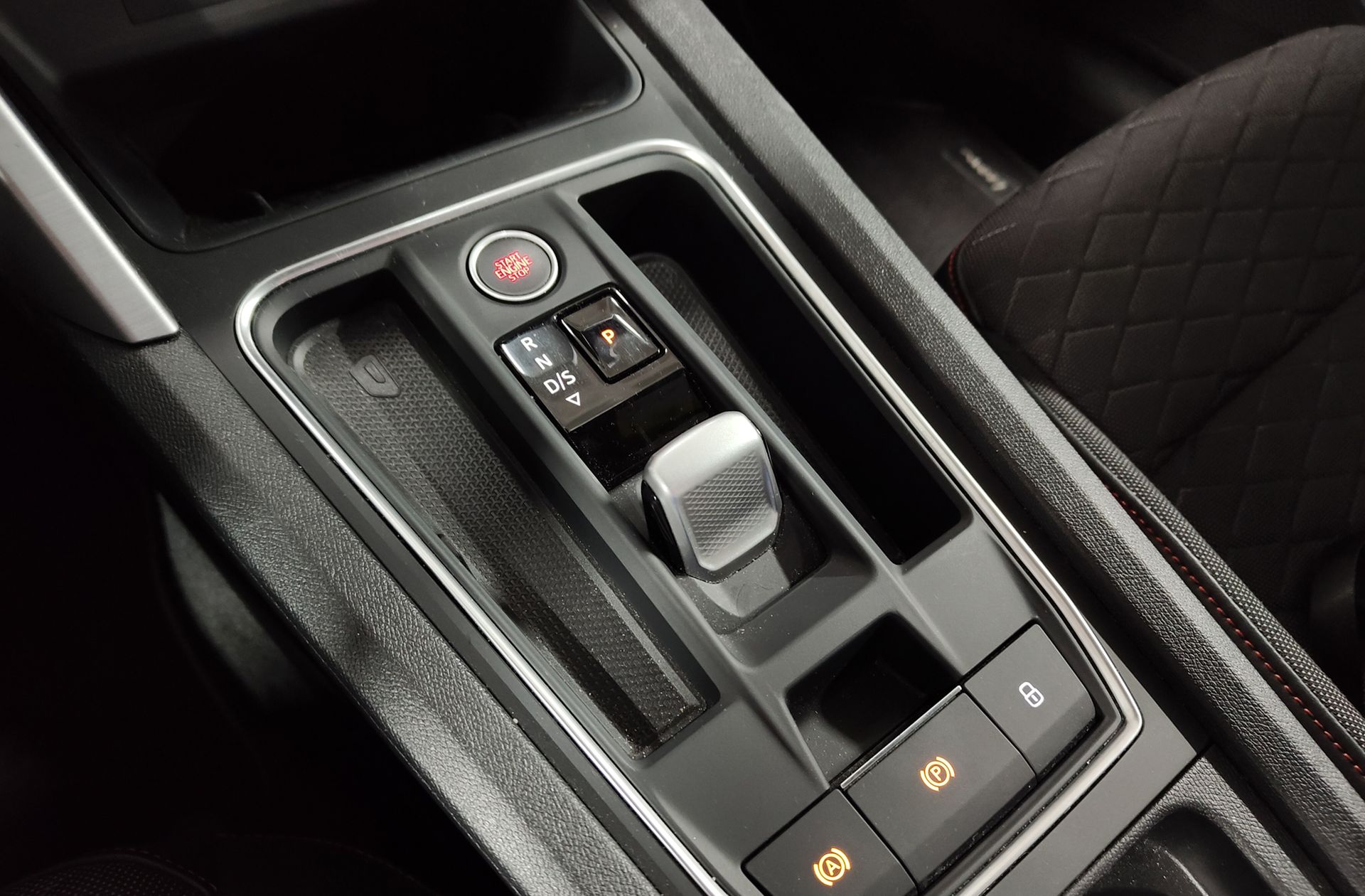 SEAT León ST 1.5 eTSI FR Go L DSG - foto 6