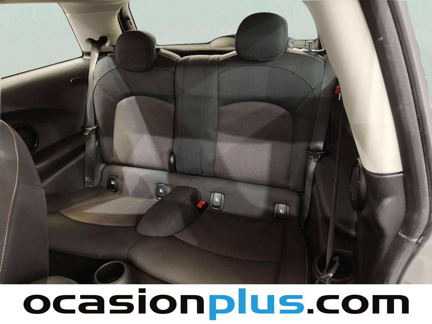 Foto asientos traseros Mini MINI MINI MINI Cooper One (102 CV)