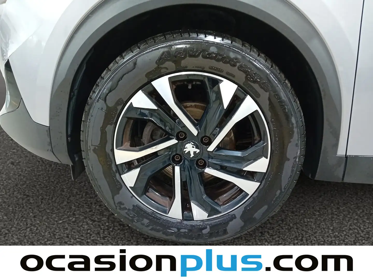 Foto Peugeot 2008 Peugeot 2008 PureTech 130 S&S Allure Pack (130 CV)