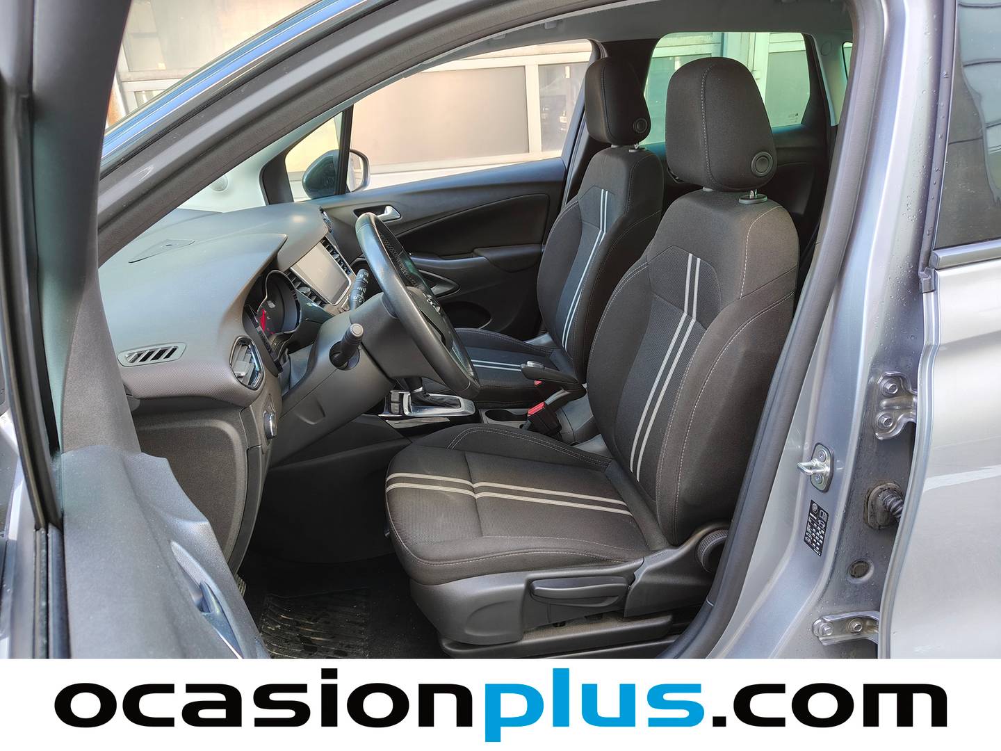 Foto asientos delanteros Opel Crossland Opel Crossland 1.2 Elegance Auto (130 CV)