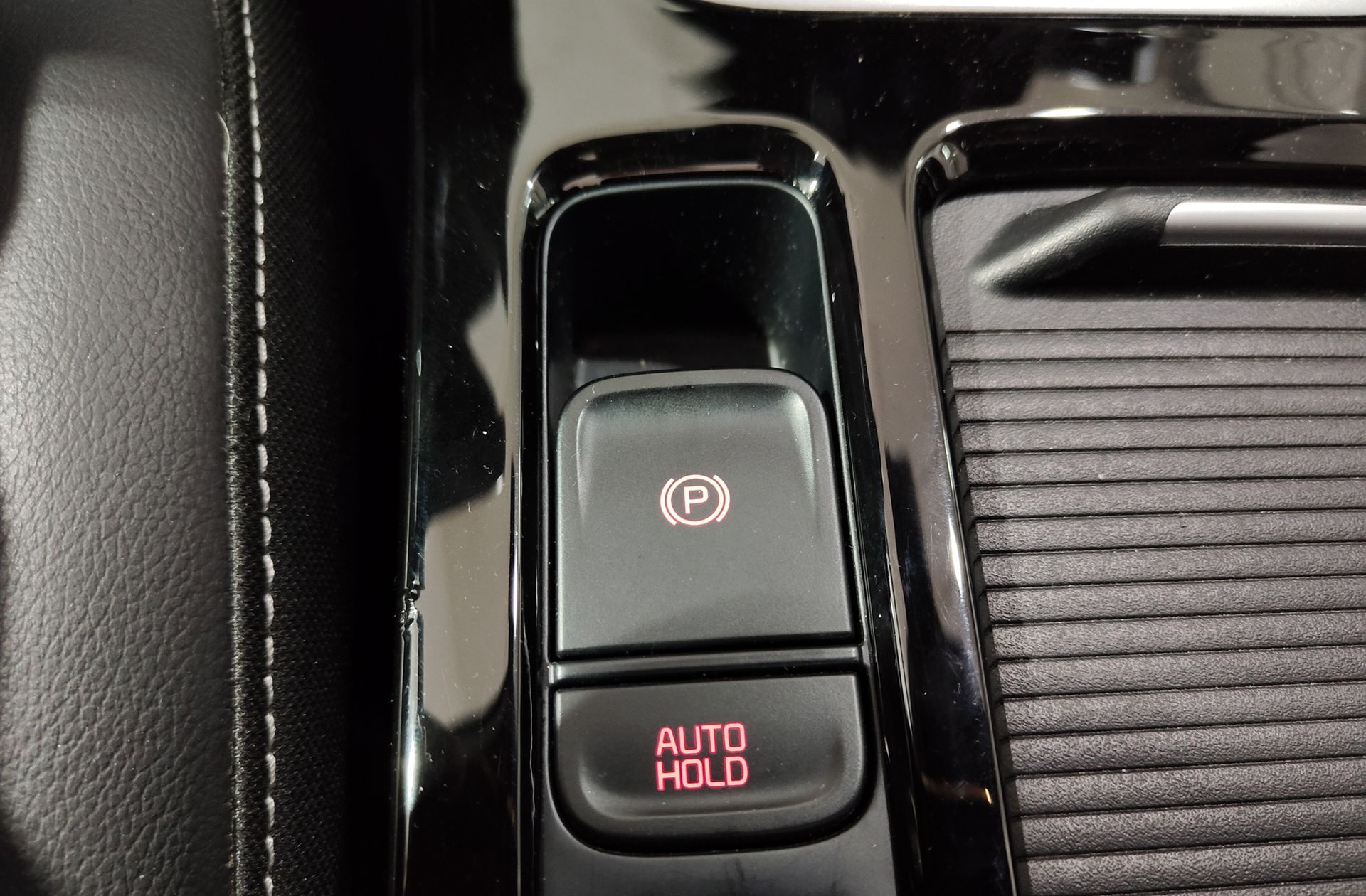 Kia XCeed 1.6 GDi PHEV eMotion - foto 37