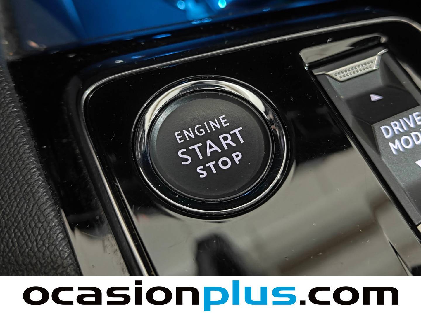 Foto Peugeot 3008 Hybrid Peugeot 3008 3008 Hybrid 300 Allure Pack e-EAT8 (300 CV)