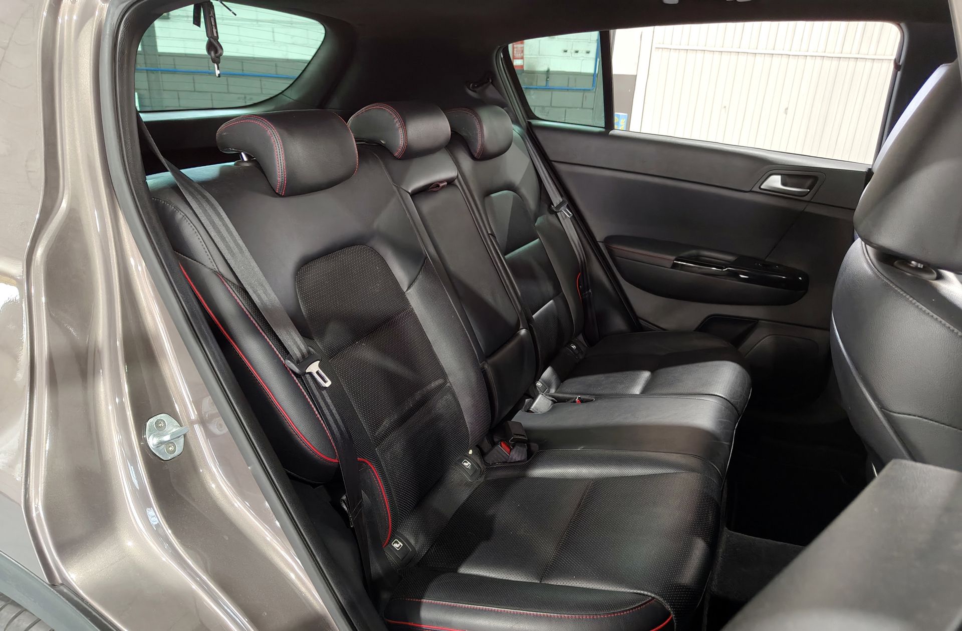 Kia Sportage 1.6 T-GDi GT Line Xtreme 4x2 - foto 23