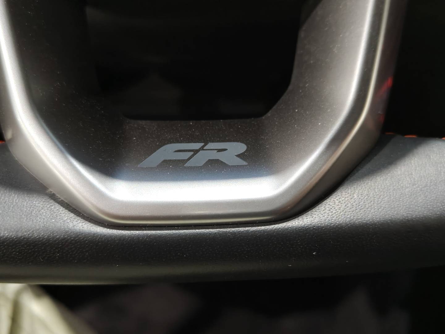 Foto Seat Arona SEAT Arona 1.5 TSI S&S FR XL DSG (150 CV)