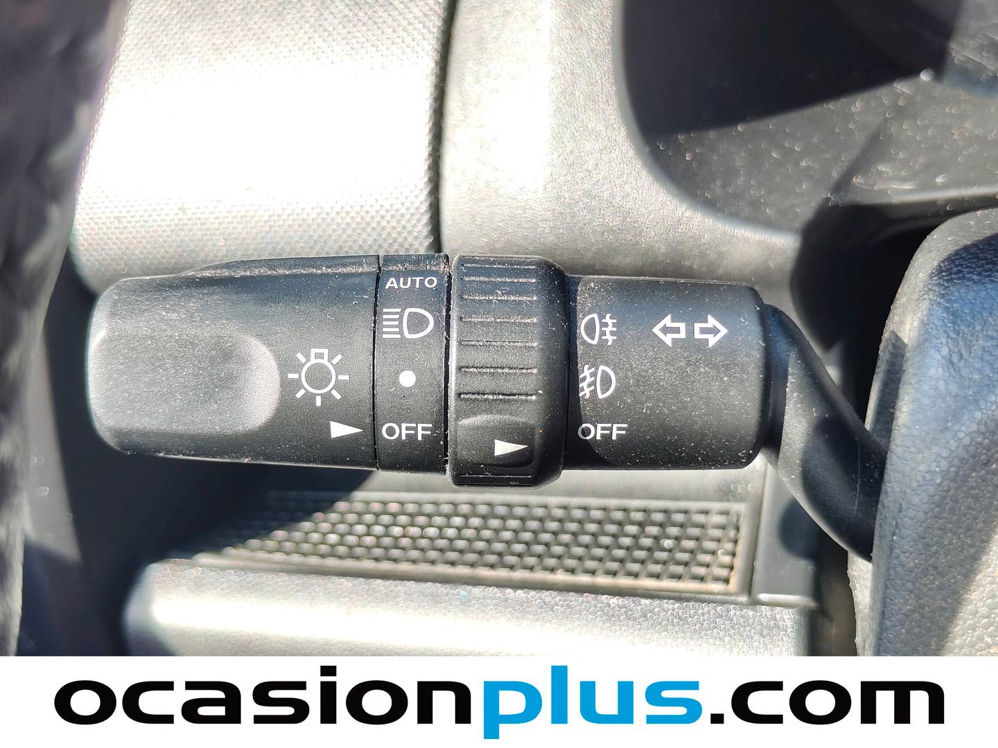 Extras y acabados del Mazda Mazda5 Mazda Mazda 5 1.8 Active (115 CV) 7 Plazas