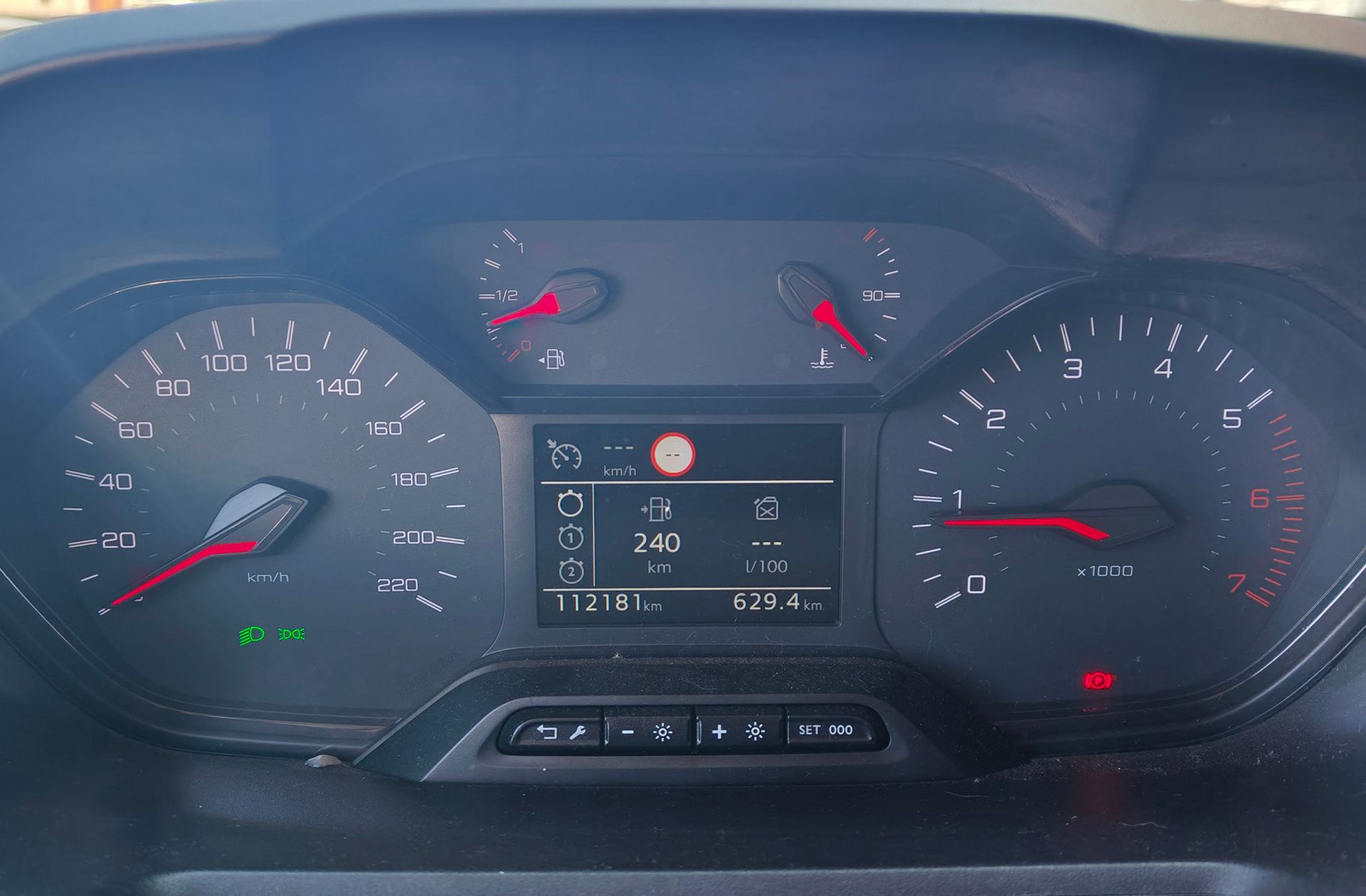 Peugeot Rifter BlueHDi Access Standard - foto 17