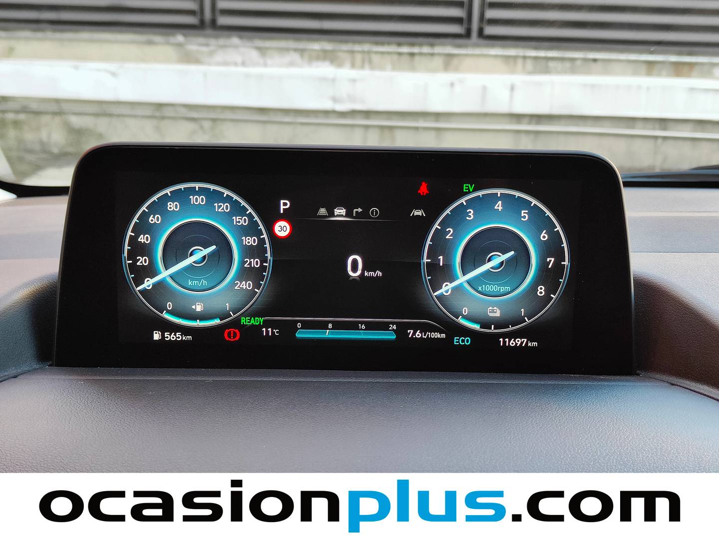 Hyundai Staria Hyundai Staria 1.6 HEV Style 4x2 9S 6AT (225 CV) 9 Plazas de ocasión