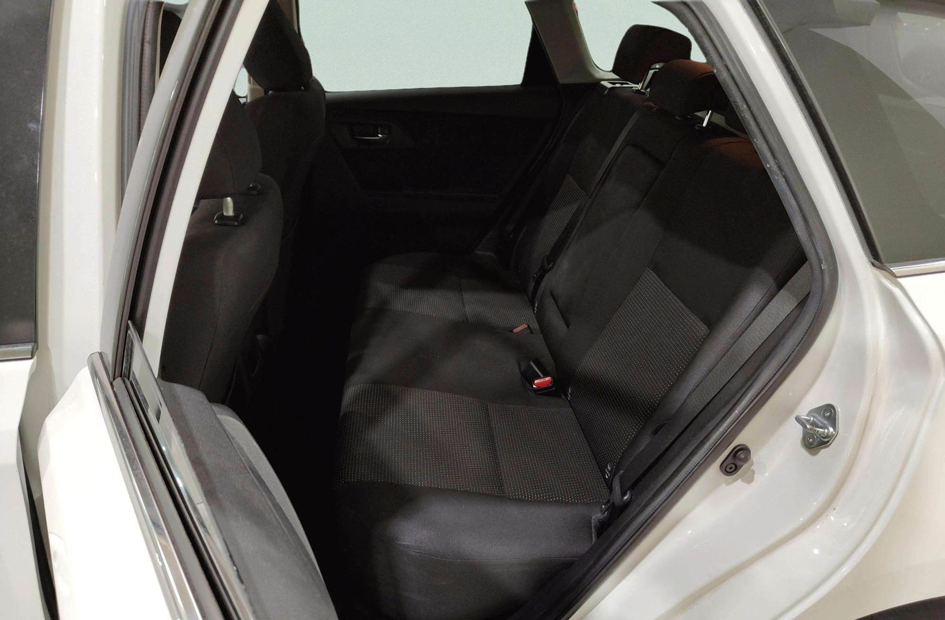Toyota Auris 130 Touring Sports Active - foto 11