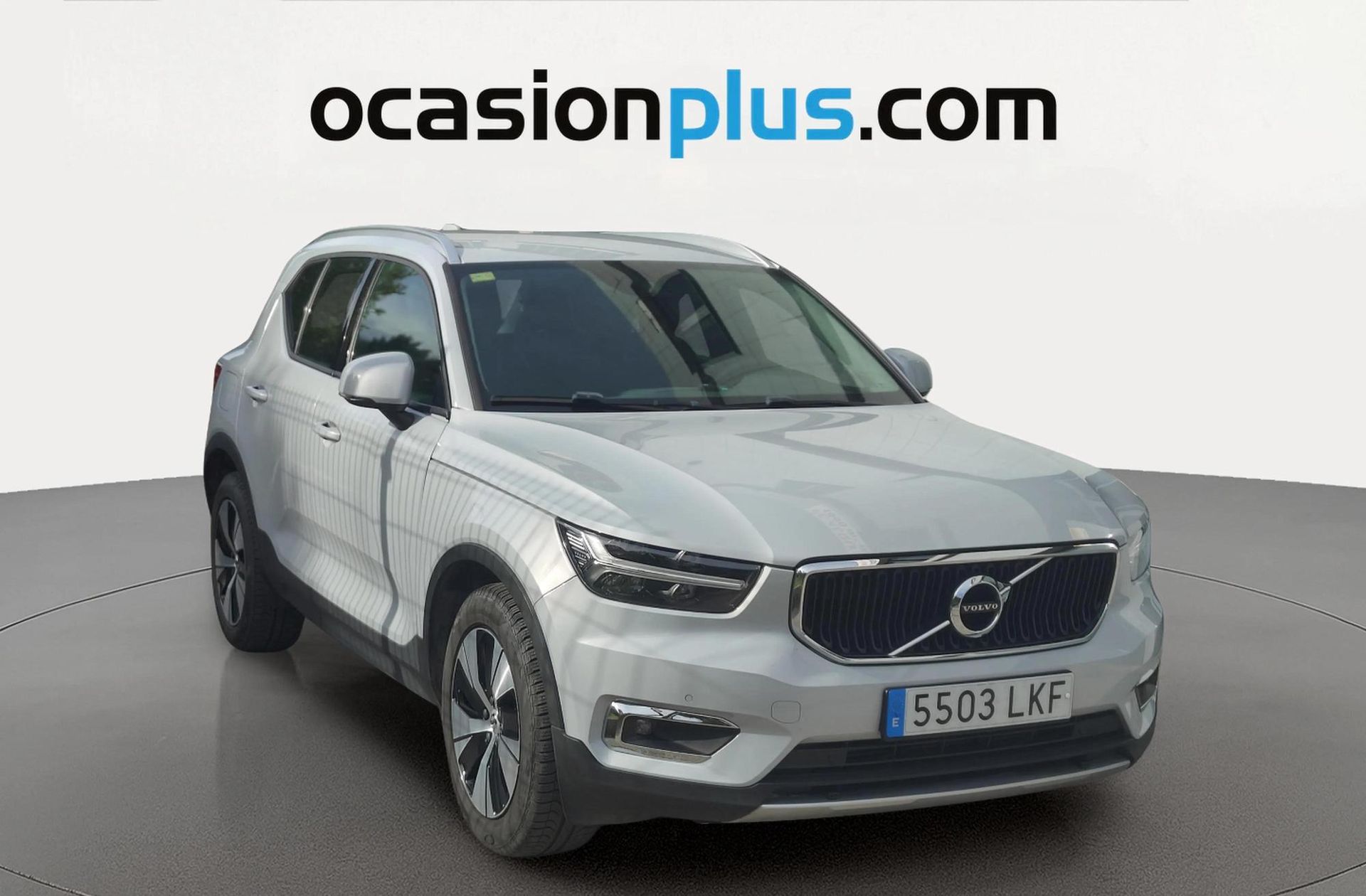 Volvo XC40 D4 Business Plus AWD - foto 2